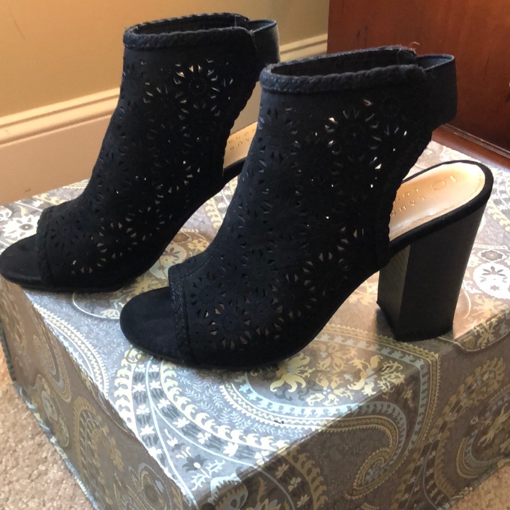 Cute summer wedges!